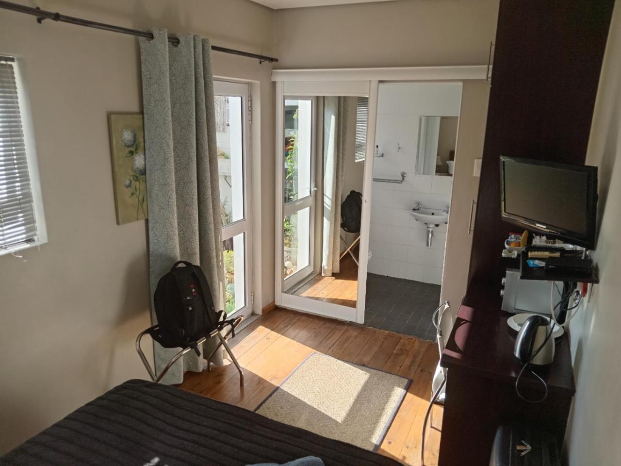 مبيت وإفطار بورت اليزابيث Urban Manor المظهر الخارجي الصورة